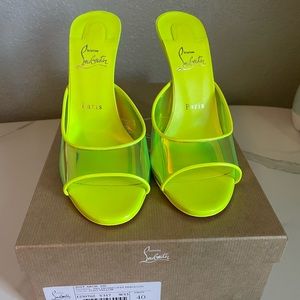 Christian Louboutin Just Arch 100